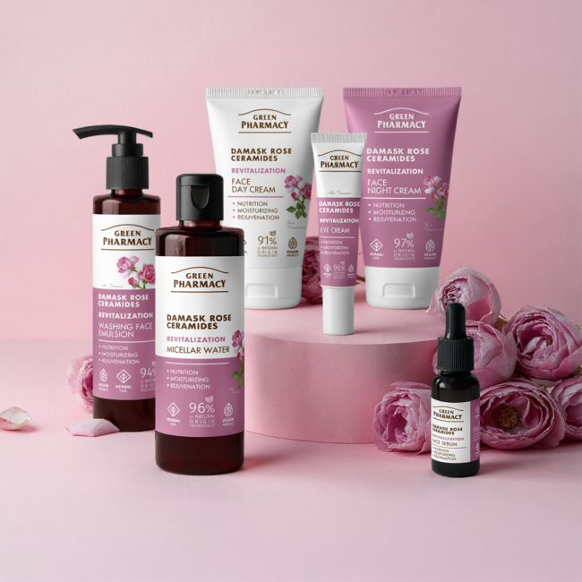 Facial Care Set with Damask Rose