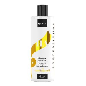 Shampoo for curly hair with hyaluronic acid