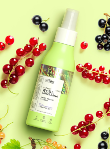 Alcohol-free lamellar water for all hair types