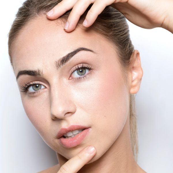 Jak działa peeling enzymatyczny i dlaczego warto go włączyć do pielęgnacji skóry